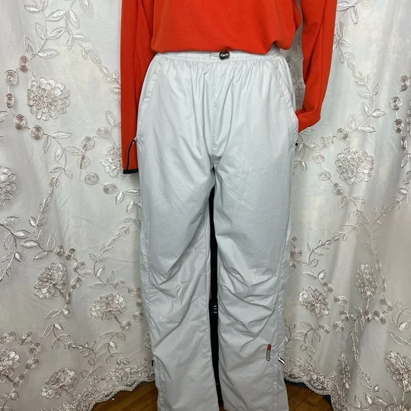 Reebok size S, gray ski pants. ￼